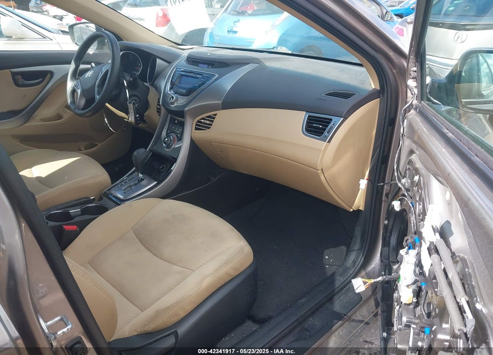 2013 HYUNDAI ELANTRA VIN: 5NPDH4AE9DH213064