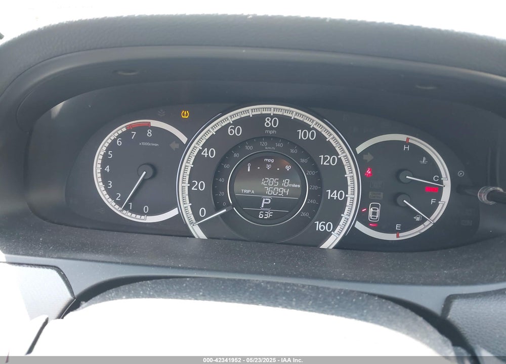 2013 HONDA ACCORD VIN: 1HGCR2F30DA112332