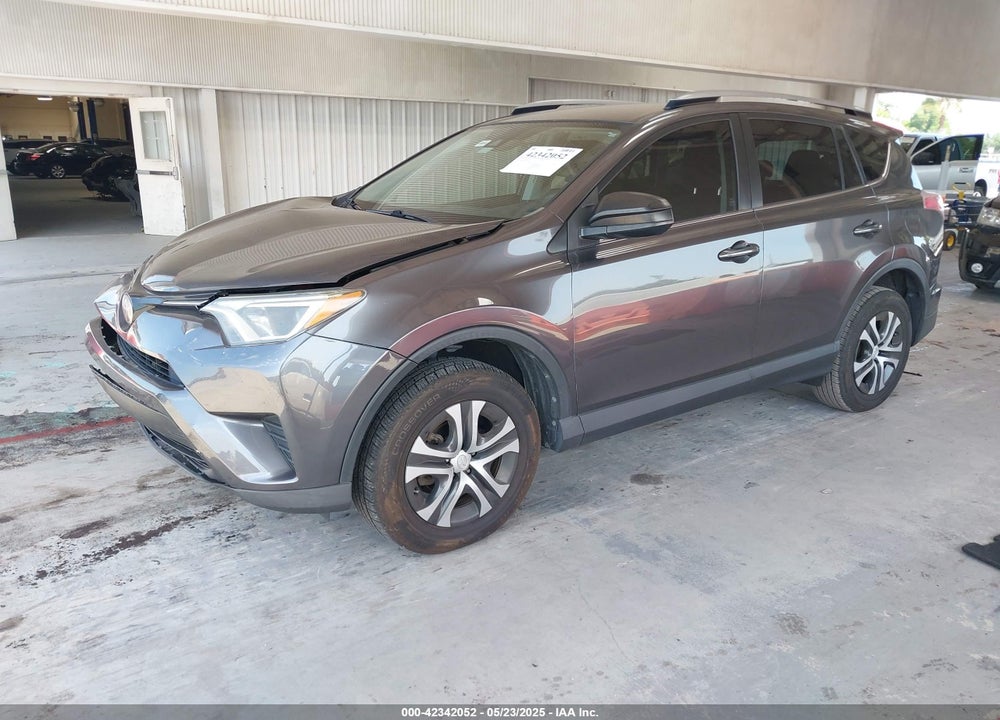 2018 TOYOTA RAV4 LE VIN: JTMZFREV4JJ742735