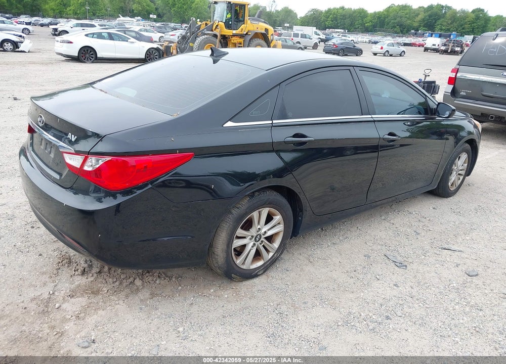 2011 HYUNDAI SONATA GLS VIN: 5NPEB4ACXBH270682