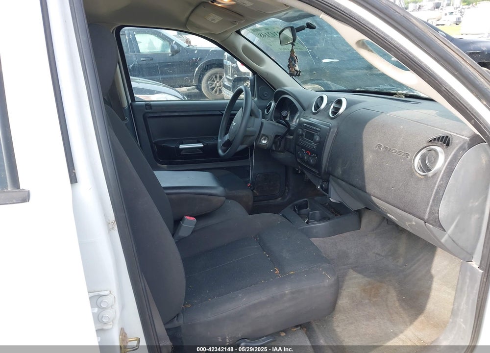 2006 MITSUBISHI RAIDER LS VIN: 1Z7HT28K46S582407