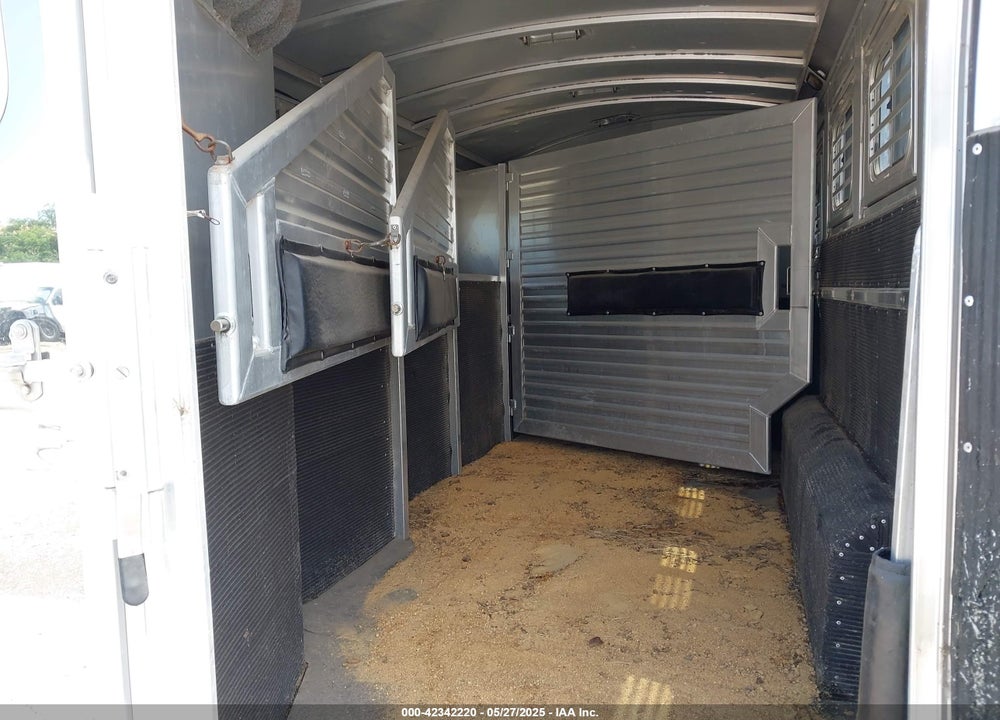 2004 ELITE 4H12 VIN: 5MKWG292640005493