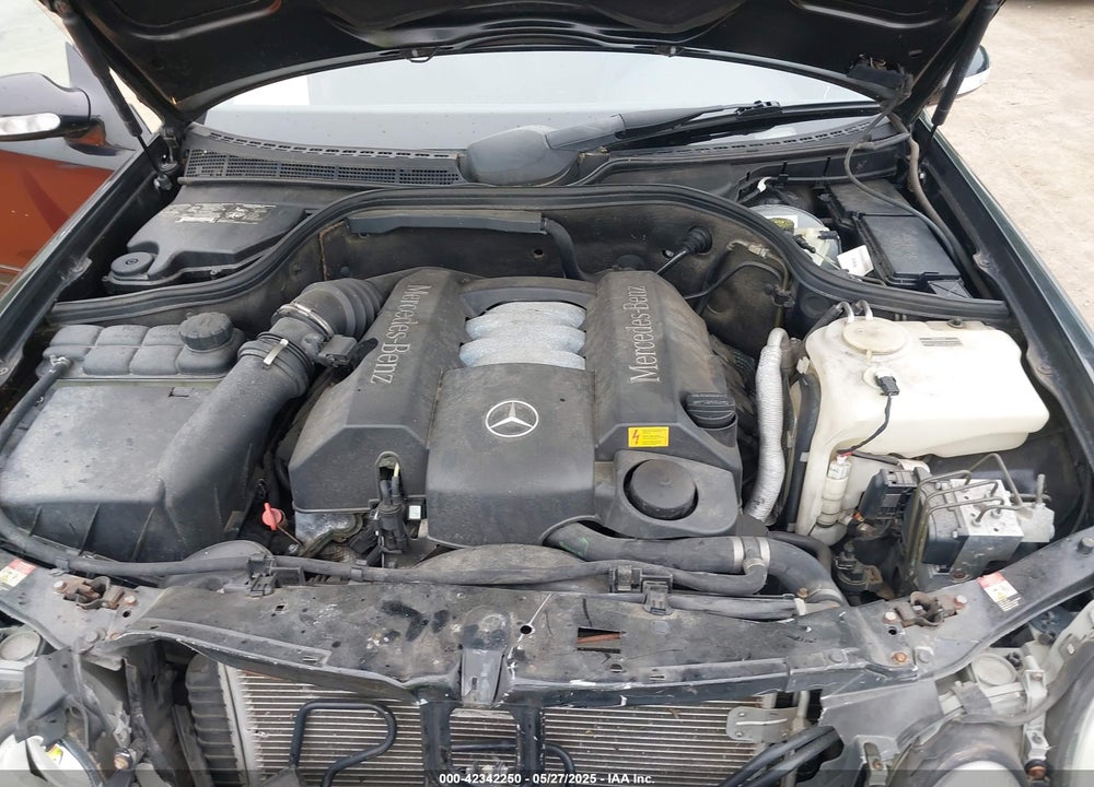 2000 MERCEDES-BENZ CLK 320 VIN: WDBLK65G4YT044091