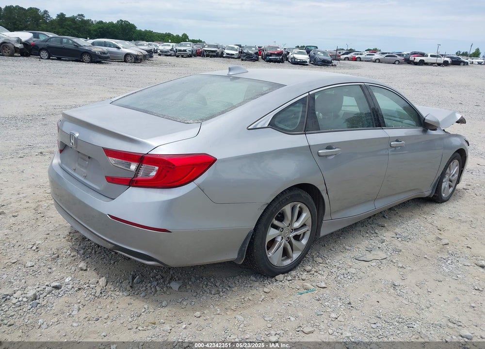 2019 HONDA ACCORD VIN: 1HGCV1F16KA008722