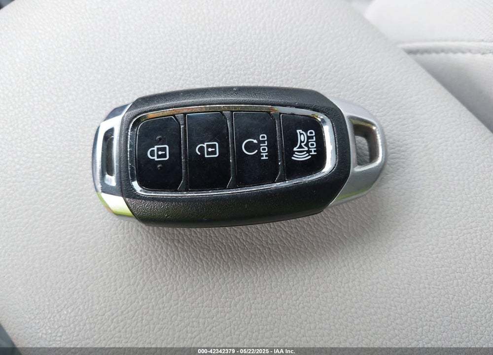 2023 HYUNDAI KONA SEL VIN: KM8K3CAB4PU025600