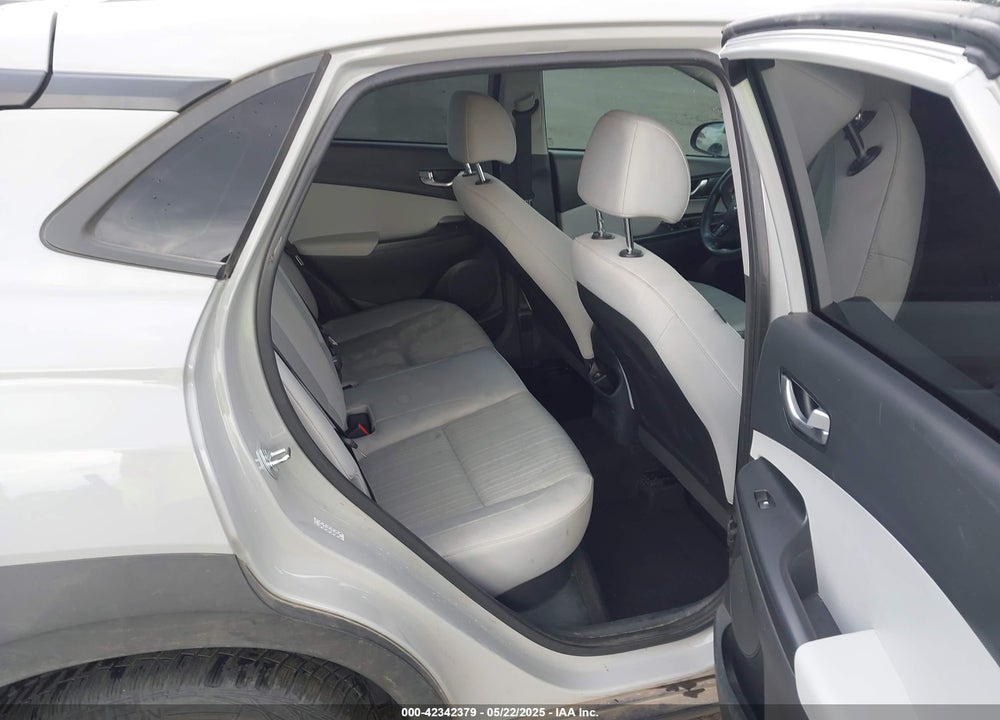 2023 HYUNDAI KONA SEL VIN: KM8K3CAB4PU025600