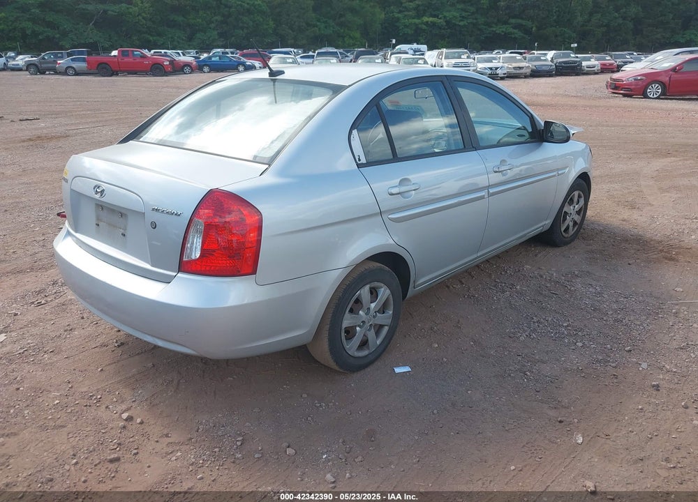 2008 HYUNDAI ACCENT GLS VIN: KMHCN46CX8U235402