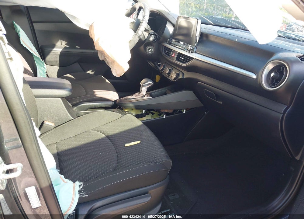 2020 KIA FORTE LXS VIN: 3KPF24AD4LE234148