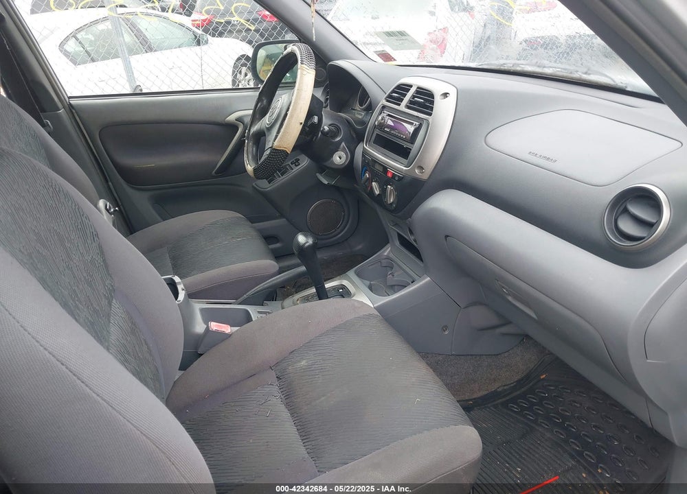 2003 TOYOTA RAV4 VIN: JTEGH20V630108296