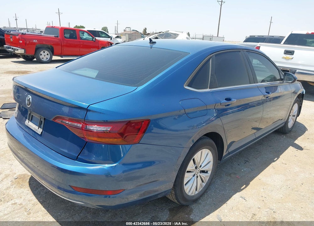 2019 VOLKSWAGEN JETTA VIN: 3VWCB7BUXKM202289
