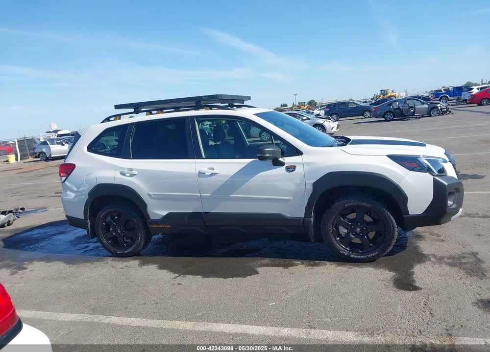 2022 SUBARU FORESTER VIN: JF2SKAMC1NH481044