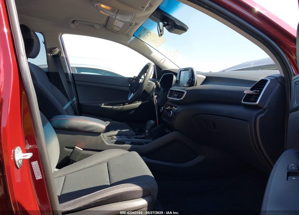 2020 HYUNDAI TUCSON SE VIN: KM8J23A4XLU095595