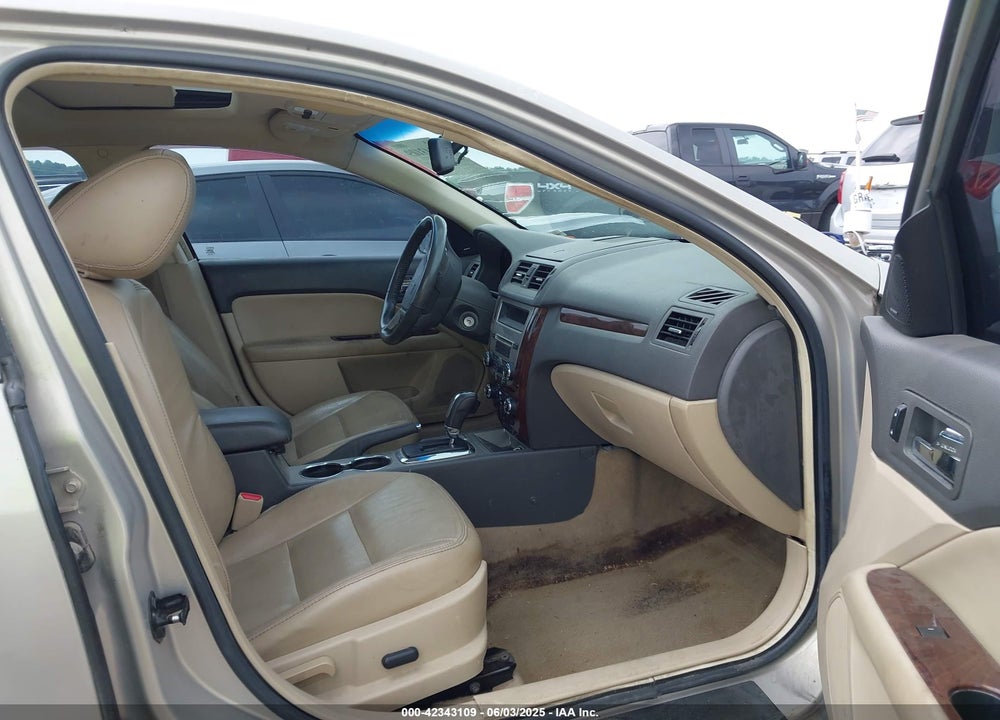 2010 FORD FUSION VIN: 3FAHP0JG9AR241685