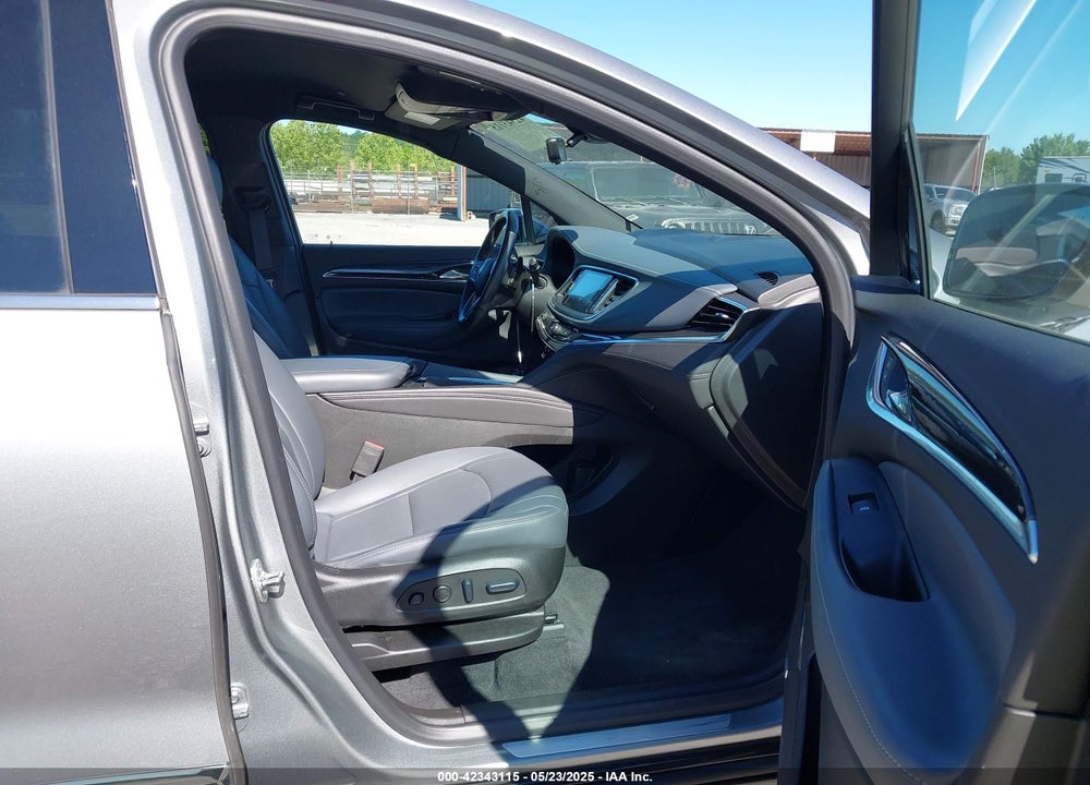 2024 BUICK ENCLAVE PREMIUM AWD VIN: 5GAEVBKW8RJ124983