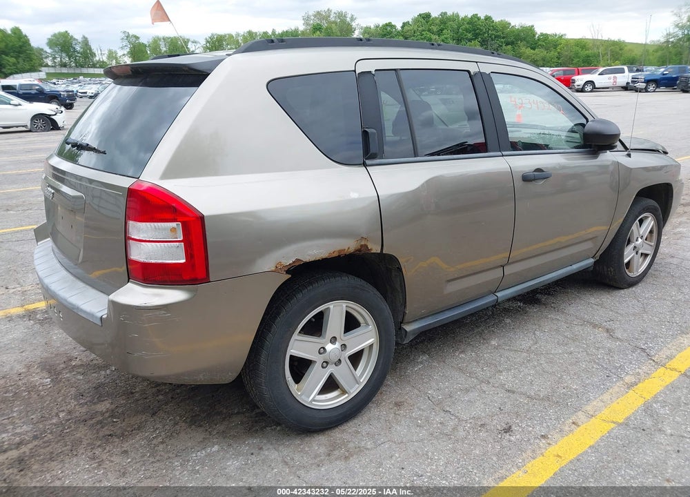 2007 JEEP COMPASS VIN: 1J8FT47W37D368543