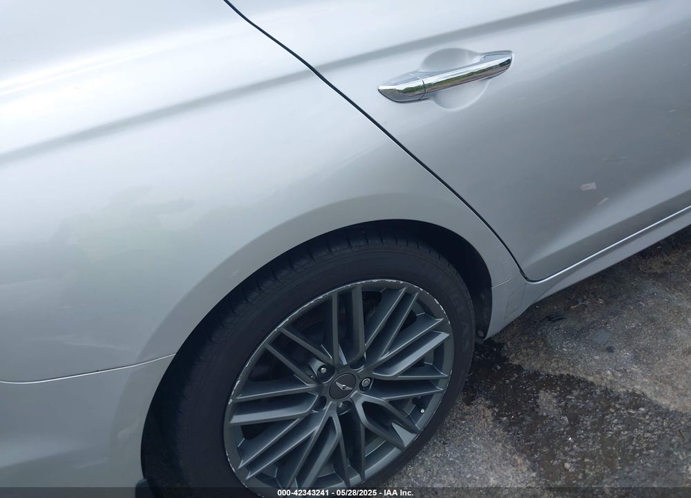 2019 GENESIS G70 2.0T ADVANCED VIN: KMTG34LA4KU027233