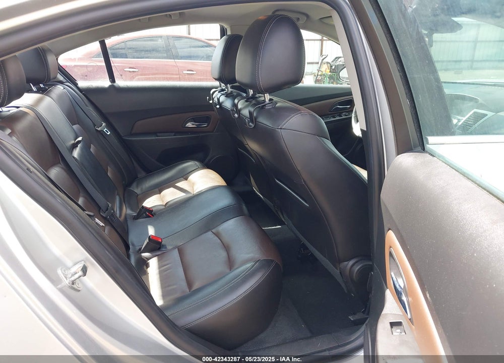 2015 CHEVROLET CRUZE 2LT AUTO VIN: 1G1PE5SB9F7134574