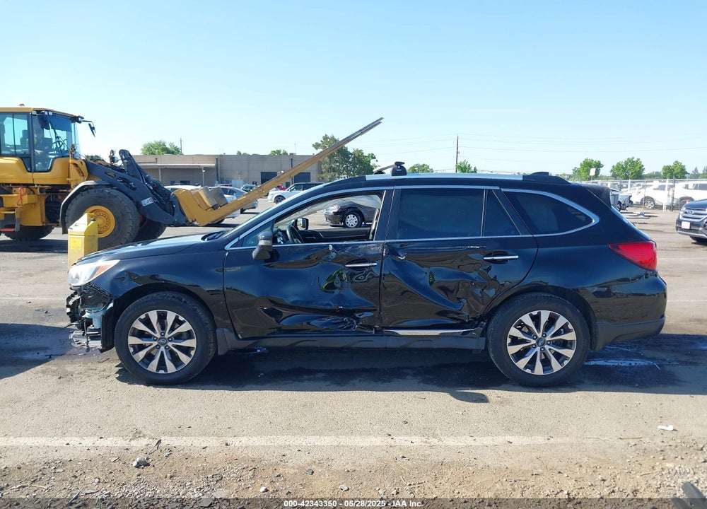 2017 SUBARU OUTBACK 2.5I TOURING VIN: 4S4BSATC8H3431836