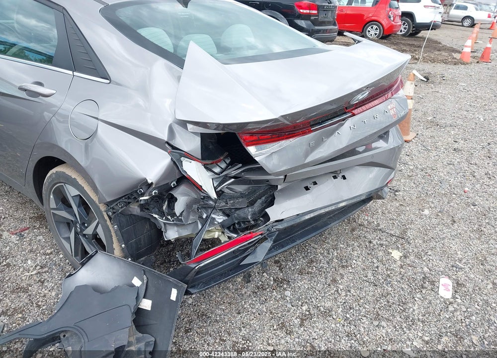 2023 HYUNDAI ELANTRA VIN: KMHLP4AG9PU481781