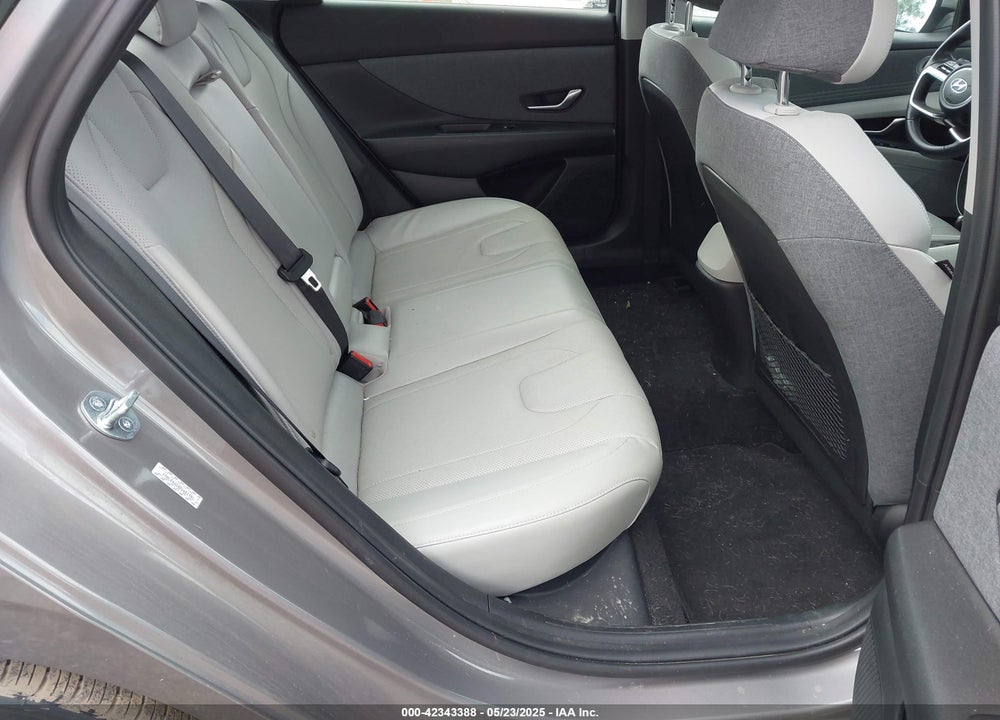 2023 HYUNDAI ELANTRA VIN: KMHLP4AG9PU481781