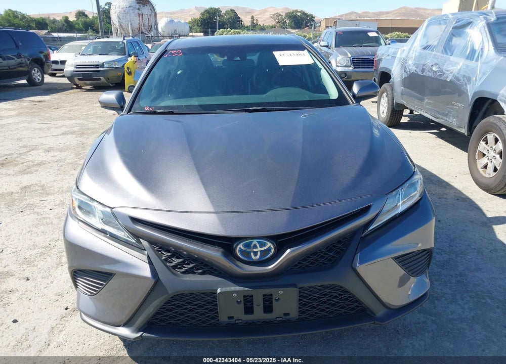 2018 TOYOTA CAMRY HYBRID SE VIN: 4T1B21HK9JU508570