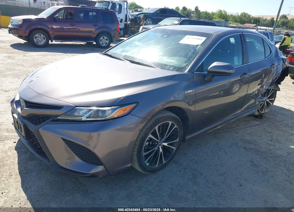 2018 TOYOTA CAMRY HYBRID SE VIN: 4T1B21HK9JU508570