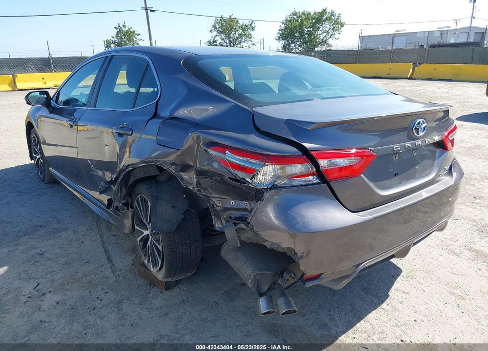 2018 TOYOTA CAMRY HYBRID SE VIN: 4T1B21HK9JU508570