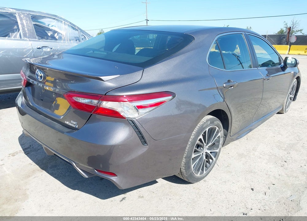 2018 TOYOTA CAMRY HYBRID SE VIN: 4T1B21HK9JU508570