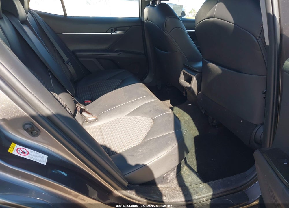 2018 TOYOTA CAMRY HYBRID SE VIN: 4T1B21HK9JU508570