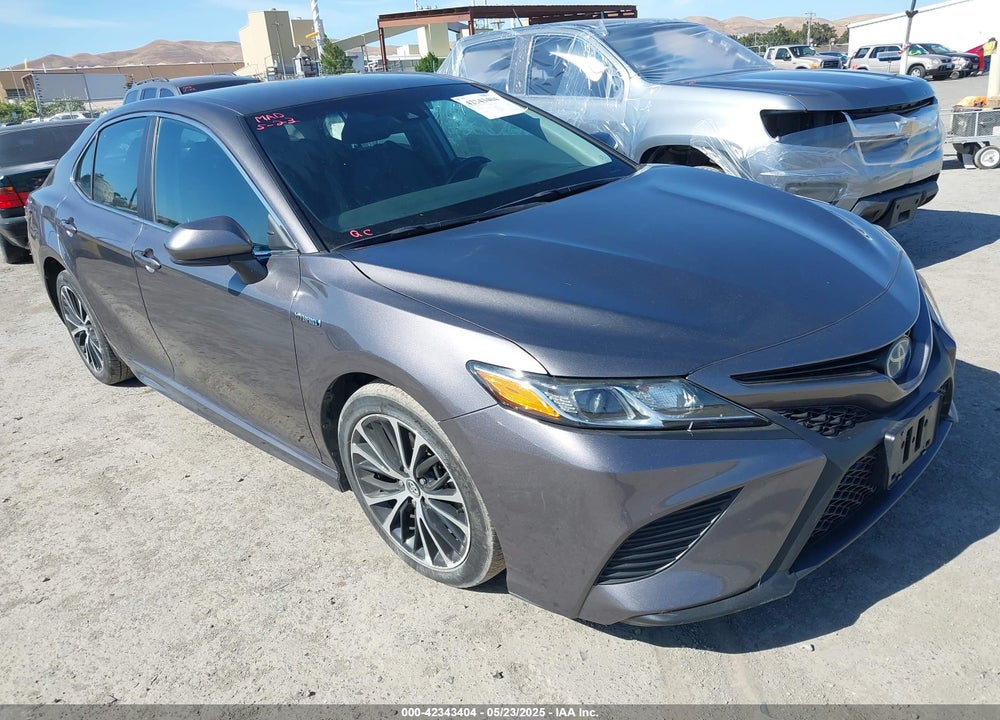 2018 TOYOTA CAMRY HYBRID SE VIN: 4T1B21HK9JU508570