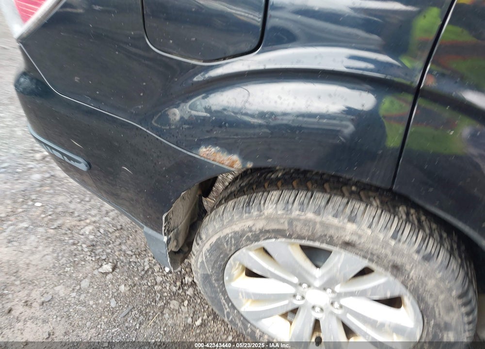 2011 SUBARU FORESTER 2.5X PREMIUM VIN: JF2SHADC6BG755242