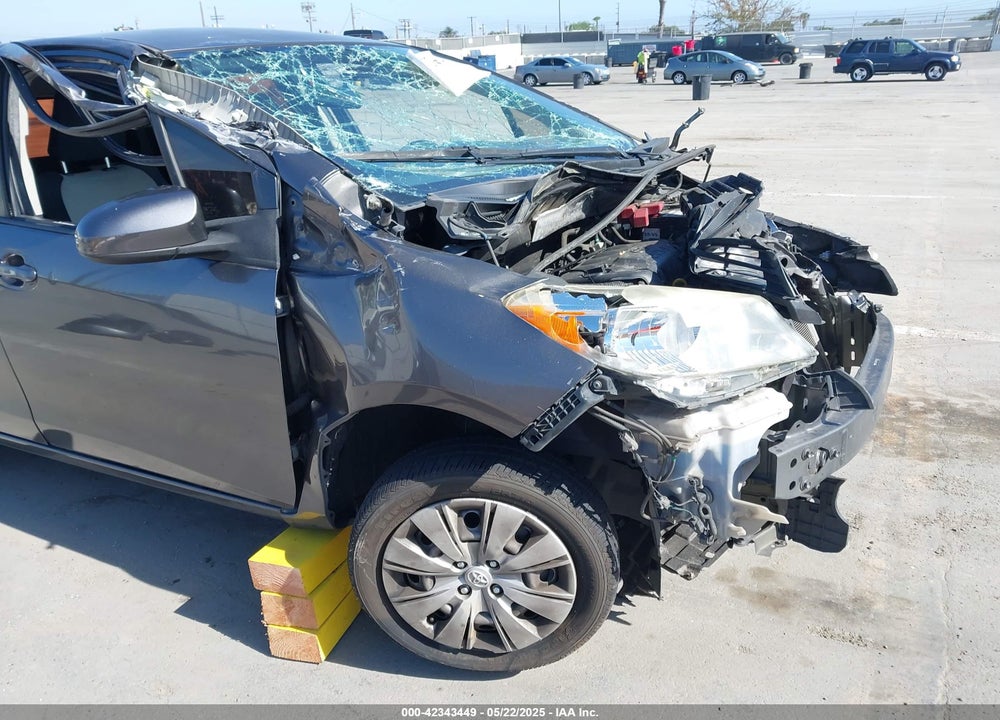 2012 TOYOTA YARIS L/LE/SE VIN: JTDKTUD35CD521238
