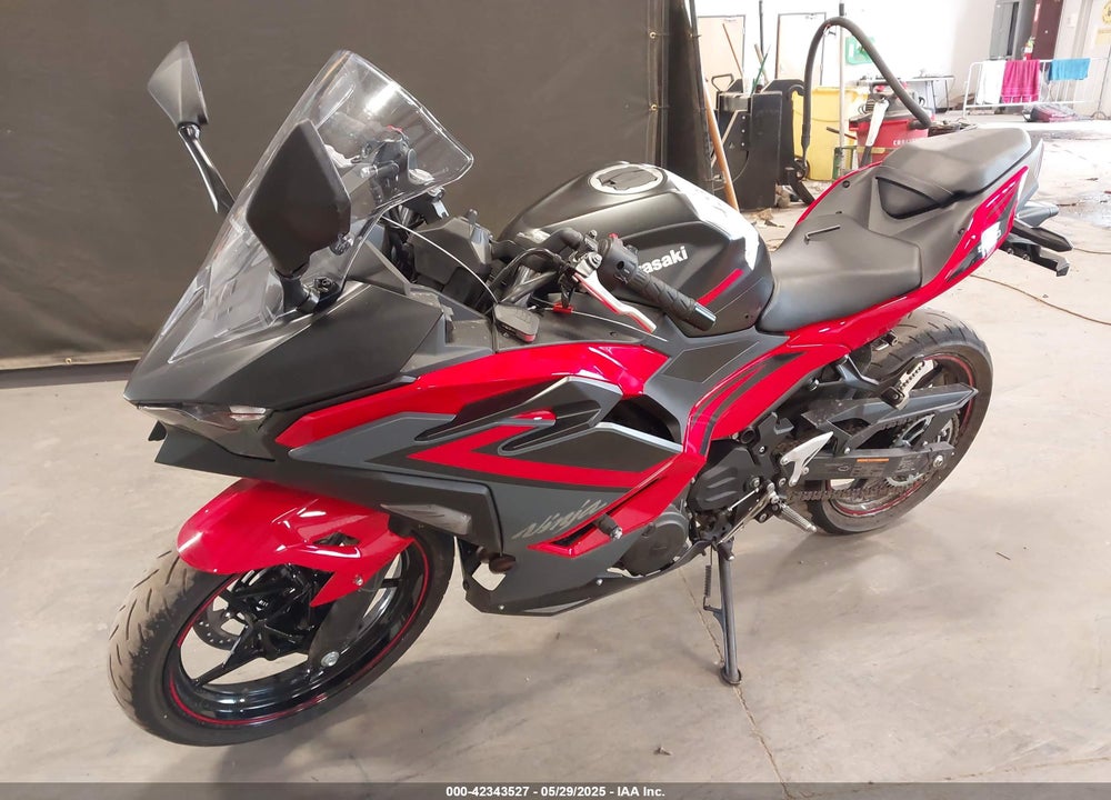 2025 KAWASAKI EX500 A/B VIN: ML5EXGJ15SDA61046