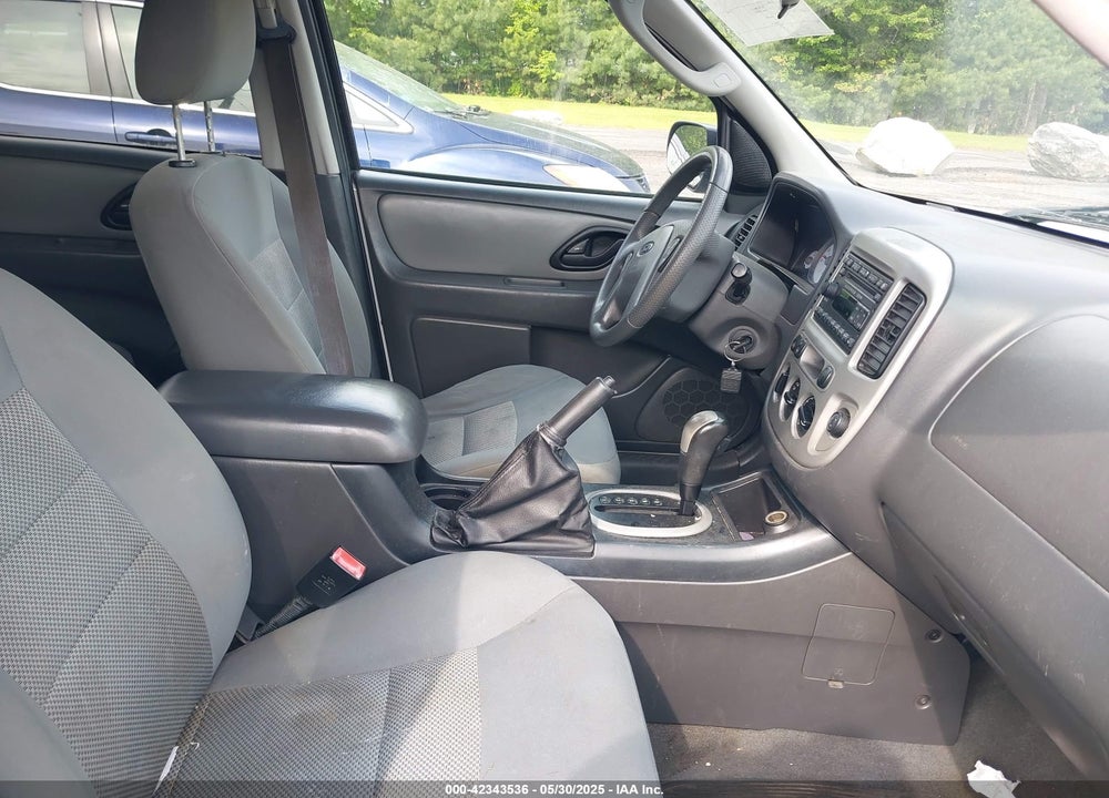 2007 FORD ESCAPE VIN: 1FMYU93137KC07508