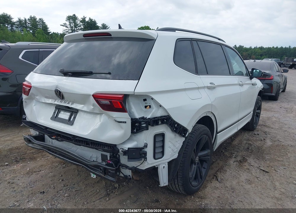 2024 VOLKSWAGEN TIGUAN VIN: 3VV8B7AXXRM105318