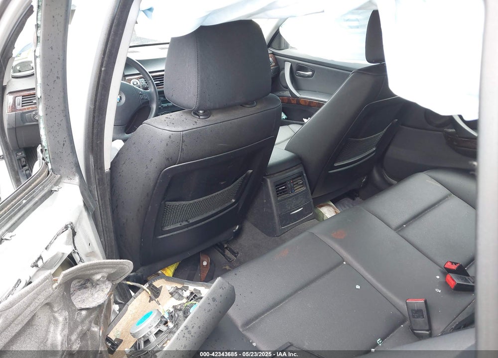 2006 BMW 325XIT VIN: WBAVT13596KW22889