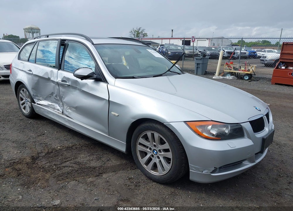 2006 BMW 325XIT VIN: WBAVT13596KW22889