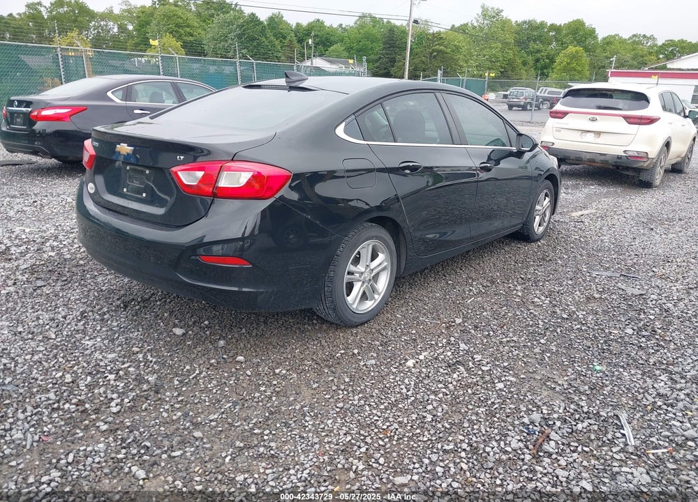 2018 CHEVROLET CRUZE VIN: 1G1BE5SM3J7143825