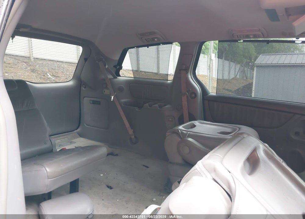 2006 TOYOTA SIENNA VIN: 5TDBA22C06S064750