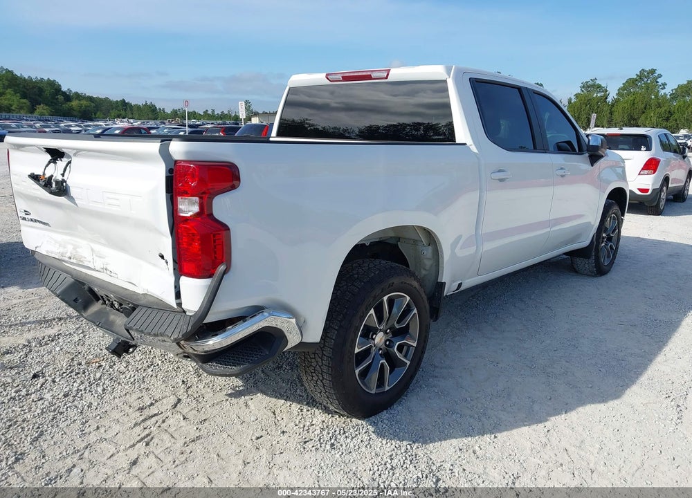 2025 CHEVROLET SILVERADO 1500 4WD STANDARD BED LT VIN: 2GCUKDED4S1127825