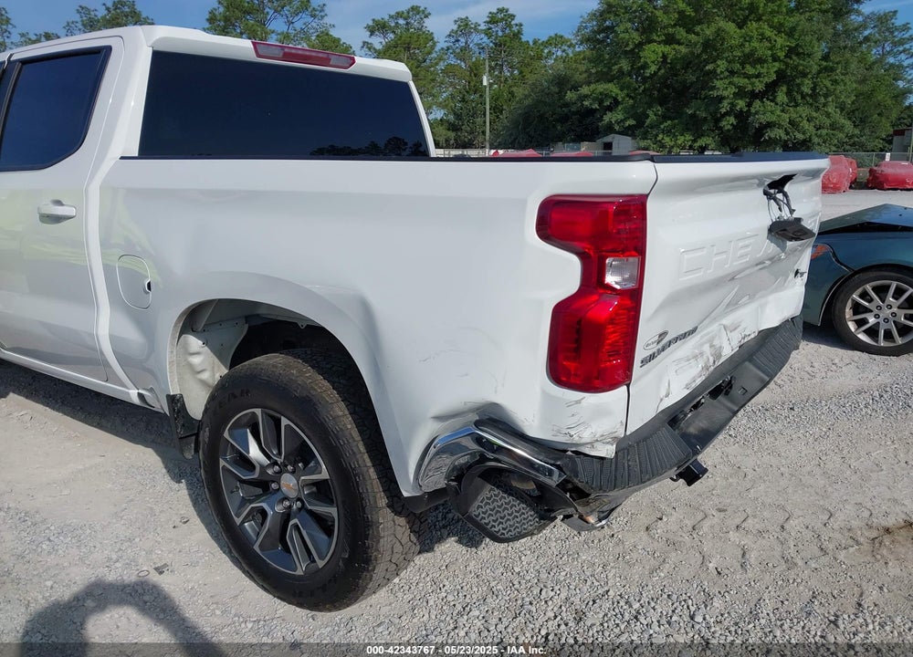 2025 CHEVROLET SILVERADO 1500 4WD STANDARD BED LT VIN: 2GCUKDED4S1127825