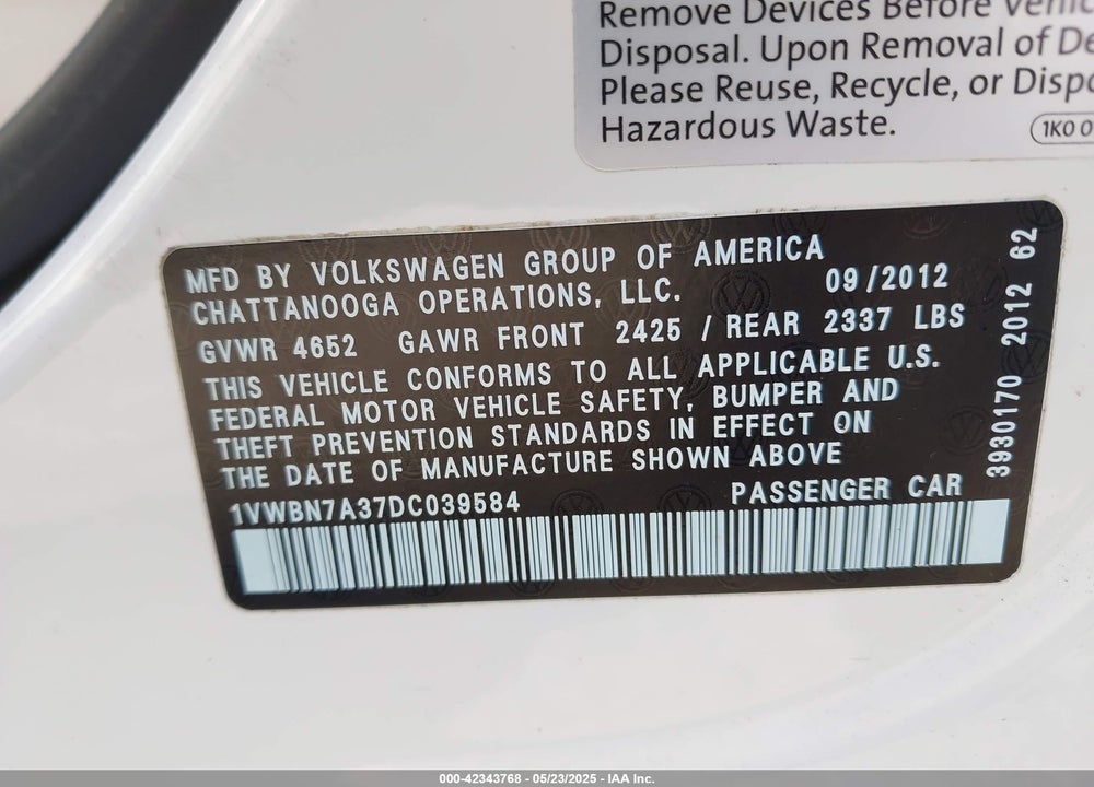 2013 VOLKSWAGEN PASSAT VIN: 1VWBN7A37DC039584