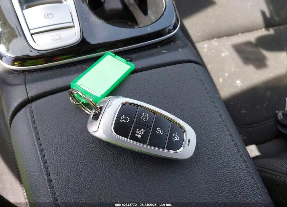 2024 HYUNDAI TUCSON HYBRID VIN: KM8JBCD11RU192226