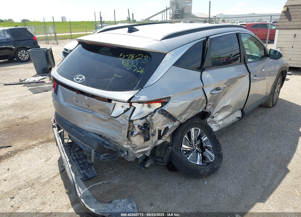2024 HYUNDAI TUCSON HYBRID VIN: KM8JBCD11RU192226