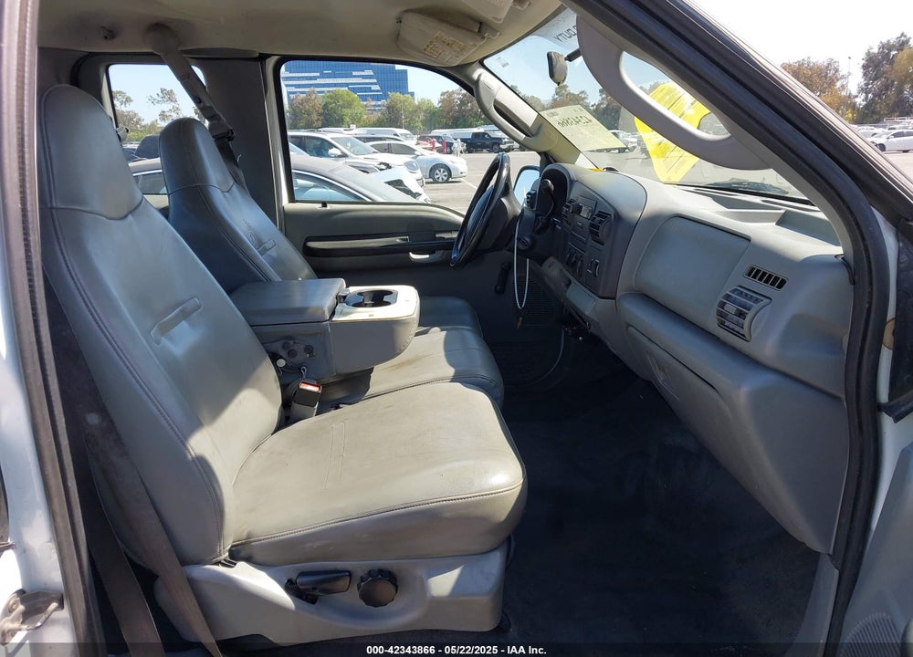 2005 FORD F-250 LARIAT/XL/XLT VIN: 1FTSX20595EA74720