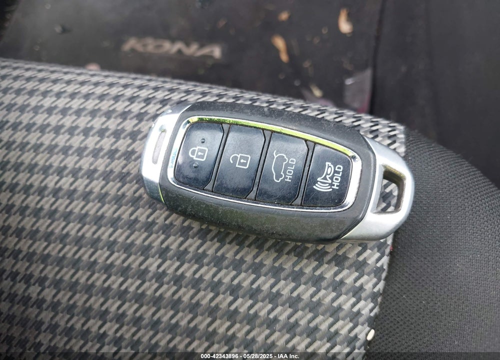2020 HYUNDAI KONA VIN: KM8K6CAA6LU480621
