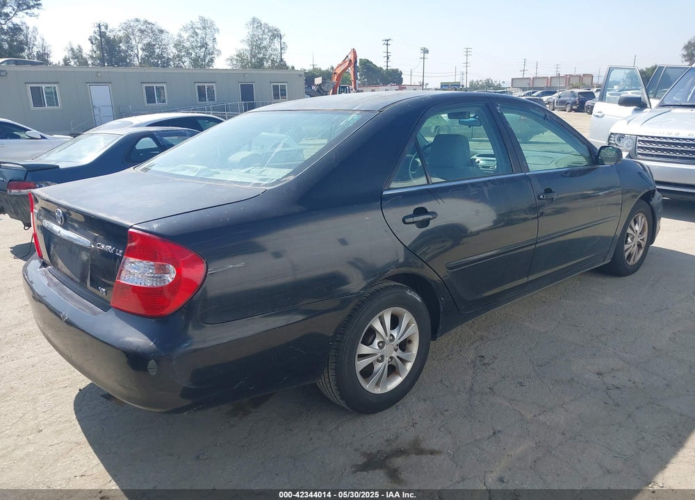 2004 TOYOTA CAMRY LE V6 VIN: 4T1BF32K74U066224