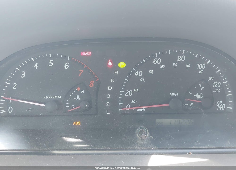 2004 TOYOTA CAMRY LE V6 VIN: 4T1BF32K74U066224