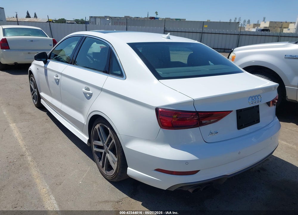 2018 AUDI A3 VIN: WAUGUGFF1J1029393