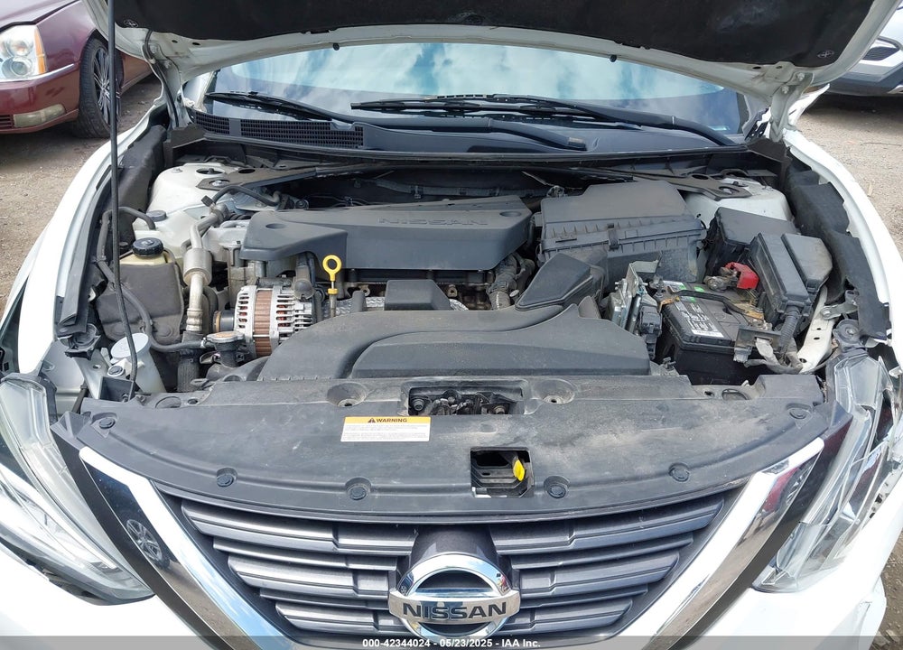 2017 NISSAN ALTIMA VIN: 1N4AL3AP6HN303653